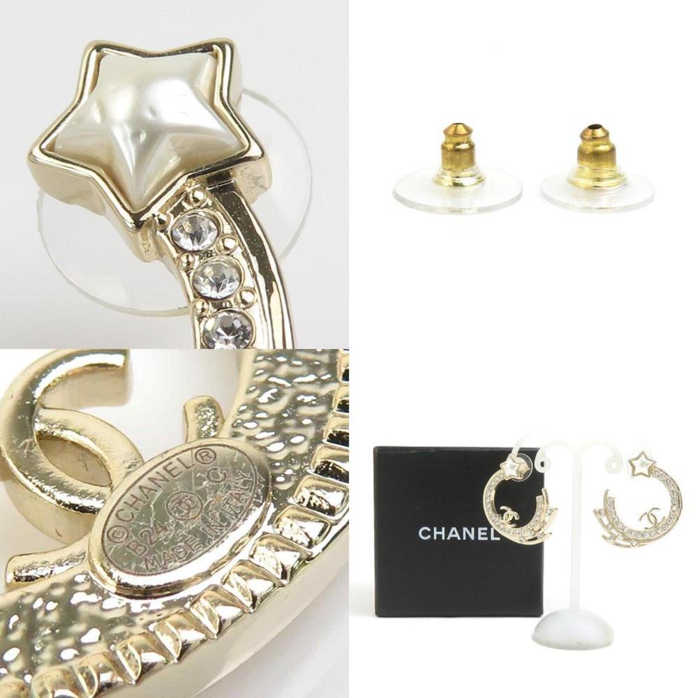 CHANEL Authentic Silver Earrings - Picture 5 of 5